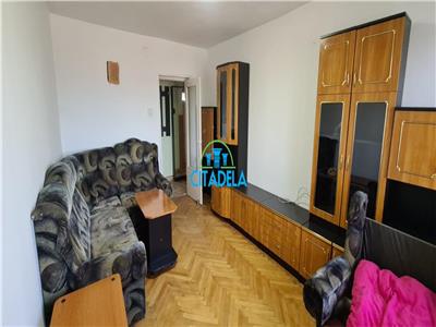 Apartament 3 camere de vanzare in Alba Iulia, zona Centru