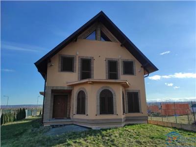 Casa individuala in Plopeni (C-4679)