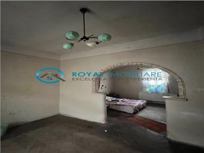 Royal Imobiliare - Vanzare Vila zona Centrala