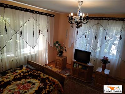 Apartament cu 2 camere  de vanzare in Alba Iulia.