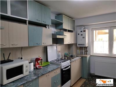 Apartament cu 4 camere de inchiriat in Alba Iulia.