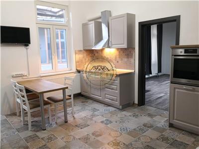 Apartament 2 camere,renovat integral,Oradea,Ultracentral