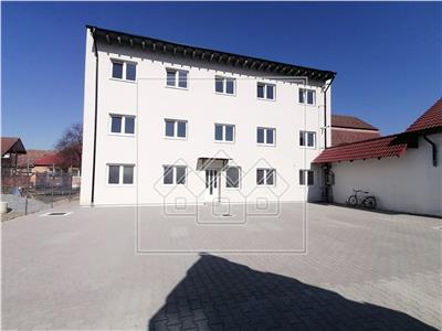 Spatiu birouri/ centru medical/ afterschool - 200 mp - Selimbar