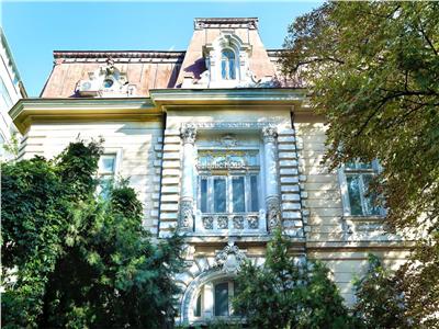 Palatul Athanasovici, monument de arhitectura in stil eclectic