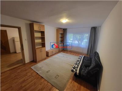 Inchiriere apartament 3 camere decomandate in Gheorgheni zona Piata Cipariu