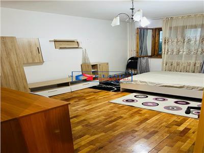 Vanzare apartament 3 camere decomandat Manastur zona BIG, Cluj-Napoca