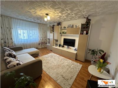 Apartament cu 3 camere de vanzare in Alba Iulia Cetate