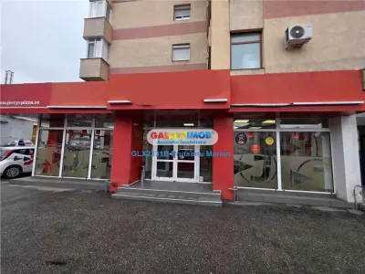 Inchiriere spatiu Comercial central situat aproape de Mall Pitesti - Pitesti