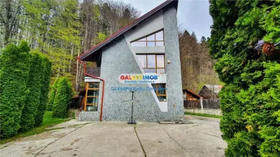 Vanzare vila 6 camere cu piscina interioara, Predeal - Predeal