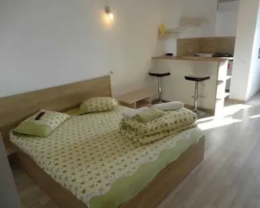 Garsoniera Centrul-Civic,mobilata,75000 Euro - Brasov