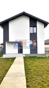 Vila individuala, incalzire in pardoseala, panouri fotovoltaice - Clinceni