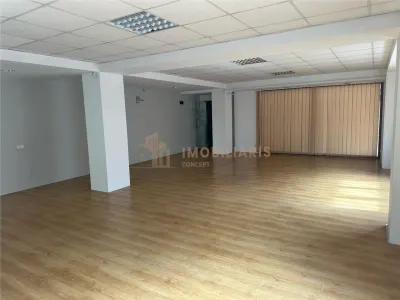 Birou de inchiriat, zona 22 Decembrie - Baia Mare