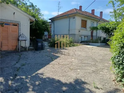 DE VANZARE VILA, CENTRAL, BÂRLAD - Barlad