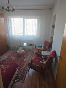 Apartament cu doua  camere zona Combinat - Fagaras