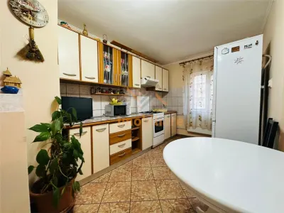 APARTAMENT 2 CAMERE, TIP PC, ZONA PIATA ROGERIUS - Oradea