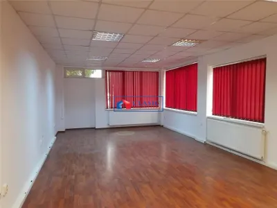 Vanzare cladire comercial si birouri Centru zona Liceul Avram Iancu, Cluj-Napoca - Cluj-Napoca