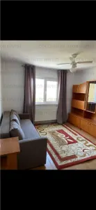 Garsoniera decomandata - zona Vlahuta - Brasov