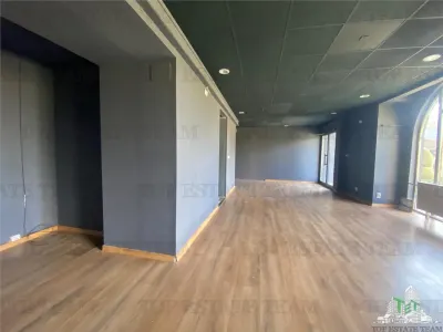 Spatiu comercial zona Delfinariu - Constanta