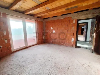 Reco Apartament nou cu 5 camere Beius - Beius
