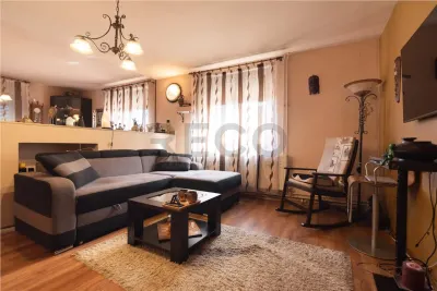 RECO Casa P+M cu 4 camere+living+loc de luat masa in Santion - Santion
