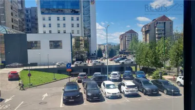 Spatiu comercial versatil in Centrul Civic - Brasov