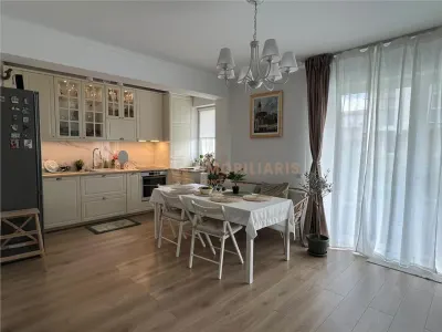 Apartament 2 camere si curte proprie - Baia Mare