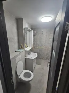 Inchiriere apartament 1 camera - foto 8