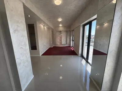 Spatiu de birouri cu Terasă, central - Oradea