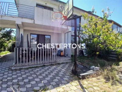 Vila spatioasa 5 camere, teren 262 mp, zona aerisita si linistita, Comuna Berceni - Berceni