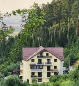 Apartament in natura, zona nepoluata,  Coasta Vie Sacele Cernatu - Sacele