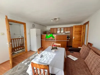 Apartament la casa de vanzare 3 camere Sibiu Rennes - Sibiu