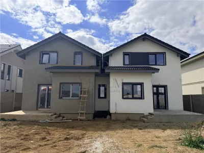 Moșnița Nouă | Duplex la roșu | 115 mp utili | Teren 275 mp | Despărțit prin cameră tehnică - Urseni
