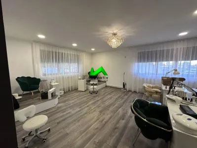 Apartament de vanzare 3 camere pretabil spatiu comercial Sibiu Rahovei - Sibiu