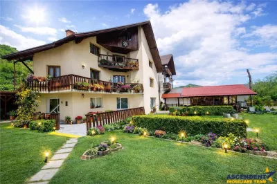 Pensiune/ Rezidential in decor de poveste,  Moieciu, Bran - Brasov
