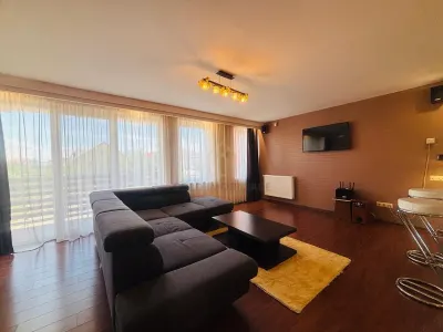 Casă de închiriat P+1 cu garaj - Baia Mare
