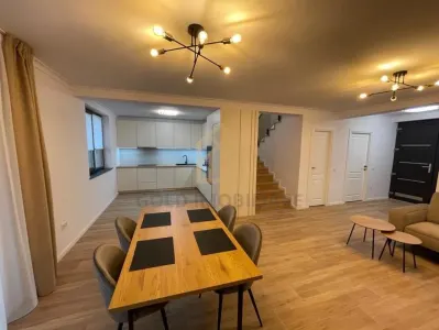 Casa de inchiriat 3 camere - Baia Mare