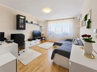 APARTAMENT 2 CAMERE | DECOMANDAT | ETAJ 3 + DRESSING | SANMARTIN | BIHOR - Sanmartin