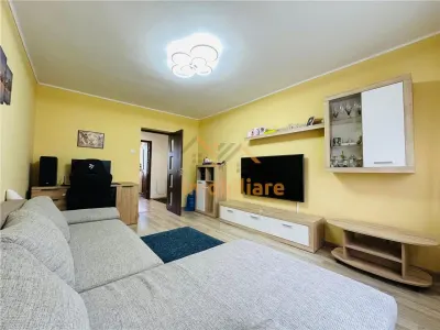 APARTAMENT 3 CAMERE | ETAJ INTERMEDIAR | ZONA ROGERIUS | BULEVARDUL DACIA - Oradea