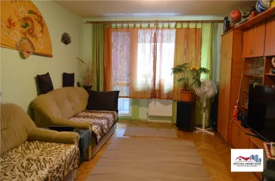 Apartament 3 Camere de Vanzare Zona Tudor - Targu Mures
