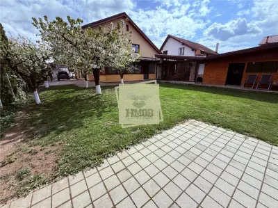 Casa moderna 6 camere 2 bai terasa garaj 654 mp teren Selimbar - Selimbar