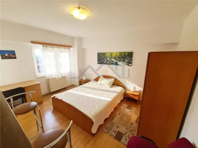Garsoniera etaj intermediar, mobilata si utilata, zona Garii - Brasov