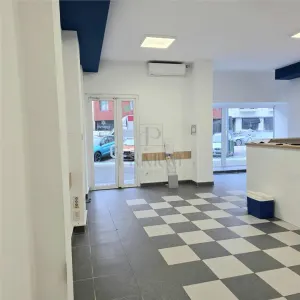 Spatiu comercial cu vitrina mare - Ultracentral - Timisoara