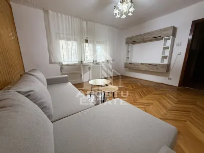 Apartament cu 3 camere, etajul 1, centrala proprie, zona Cotu Mic - Lugoj