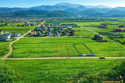 FILM! 700 mp teren intravilan, recomandat constructie casa/ investitie, Cristian, Brasov - Brasov