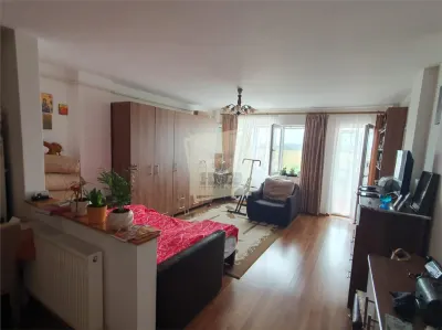 Garsoniera spatioasa etaj 1 cu balcon  Strand 2 - Sibiu